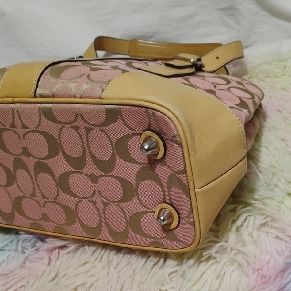 SALE! Coach 🩷 Pink/Tan Canvas/Leather Y2K Shoulder Bag Signature Monogram - Picture 11 of 15